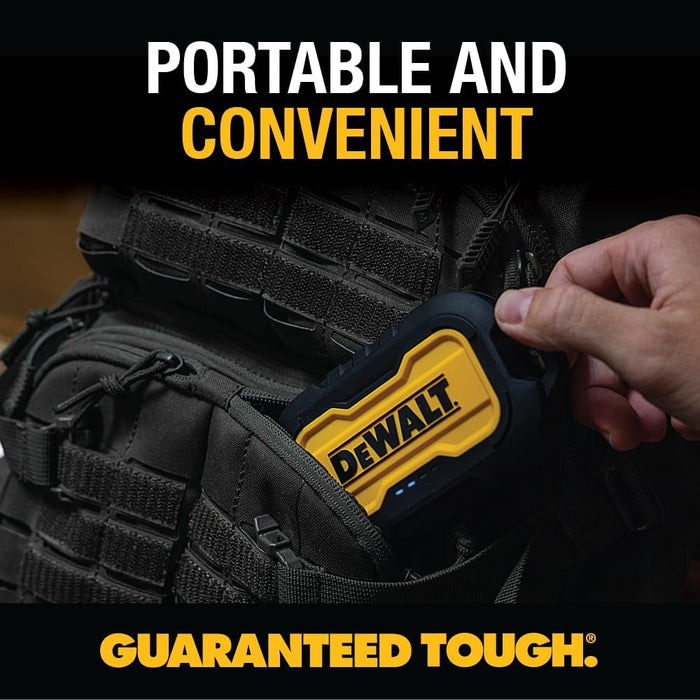 DEWALT 10,000 mAh Portable Charger