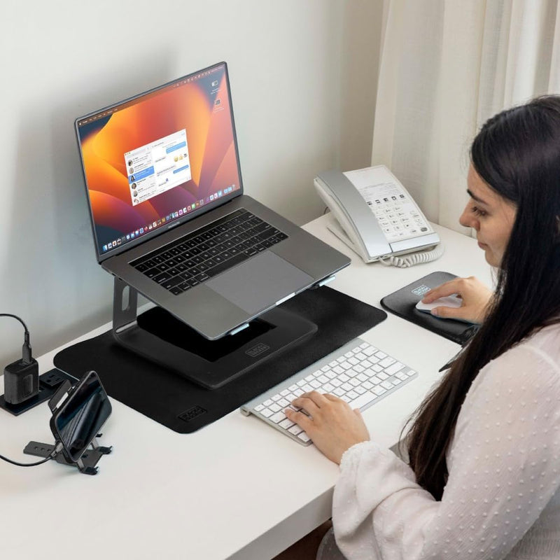 BLACK+DECKER Ergonomic Mouse Pad with Wrist Support – Gel Wrist Rest, Non-Slip Base